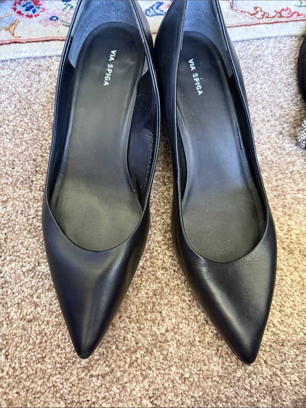 Via Spiga Black Pointed-Toe Leather Pumps